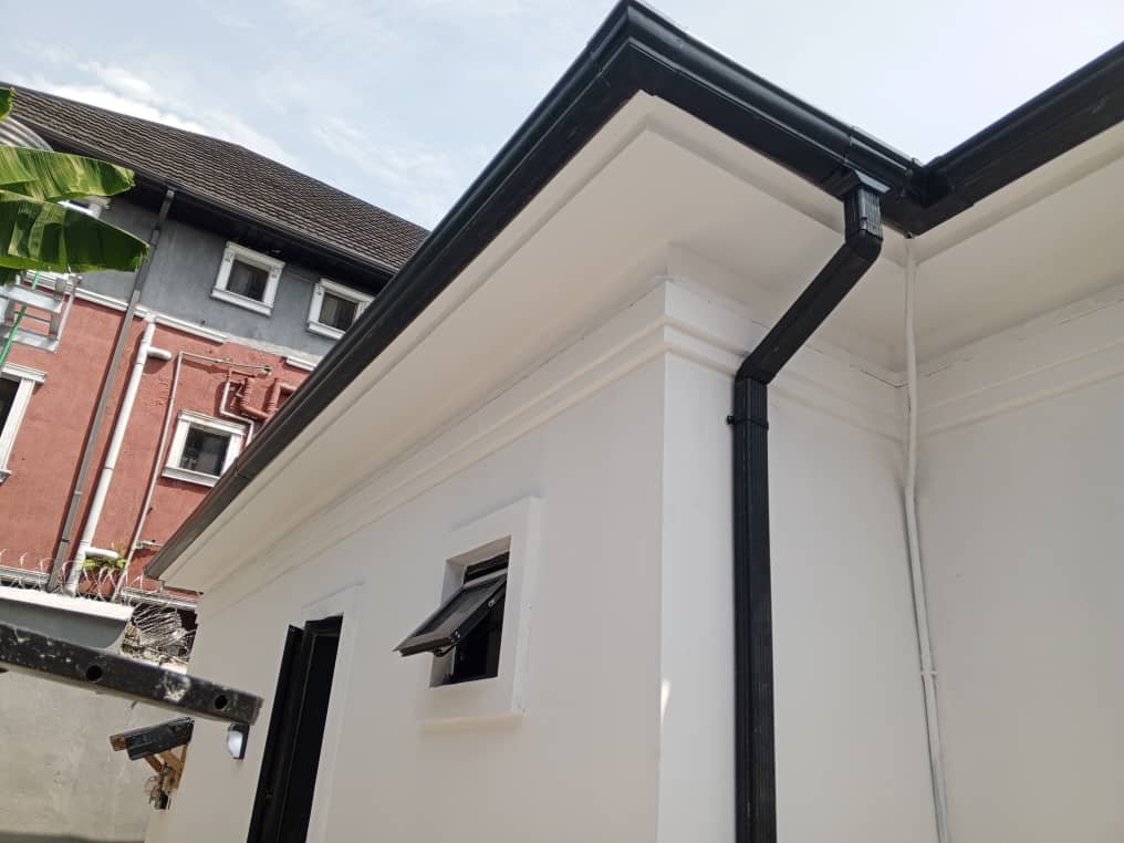 Gutters and Downpipes Installation