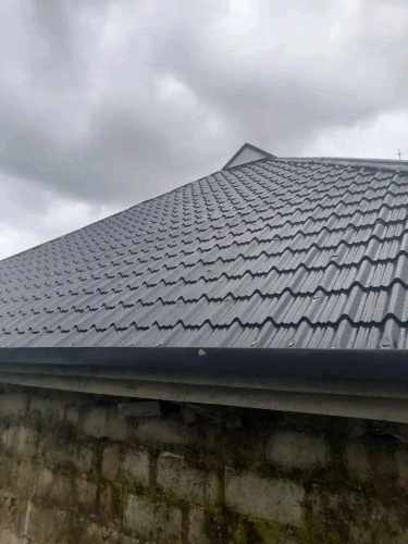 Step Tiles Aluminium Roof
